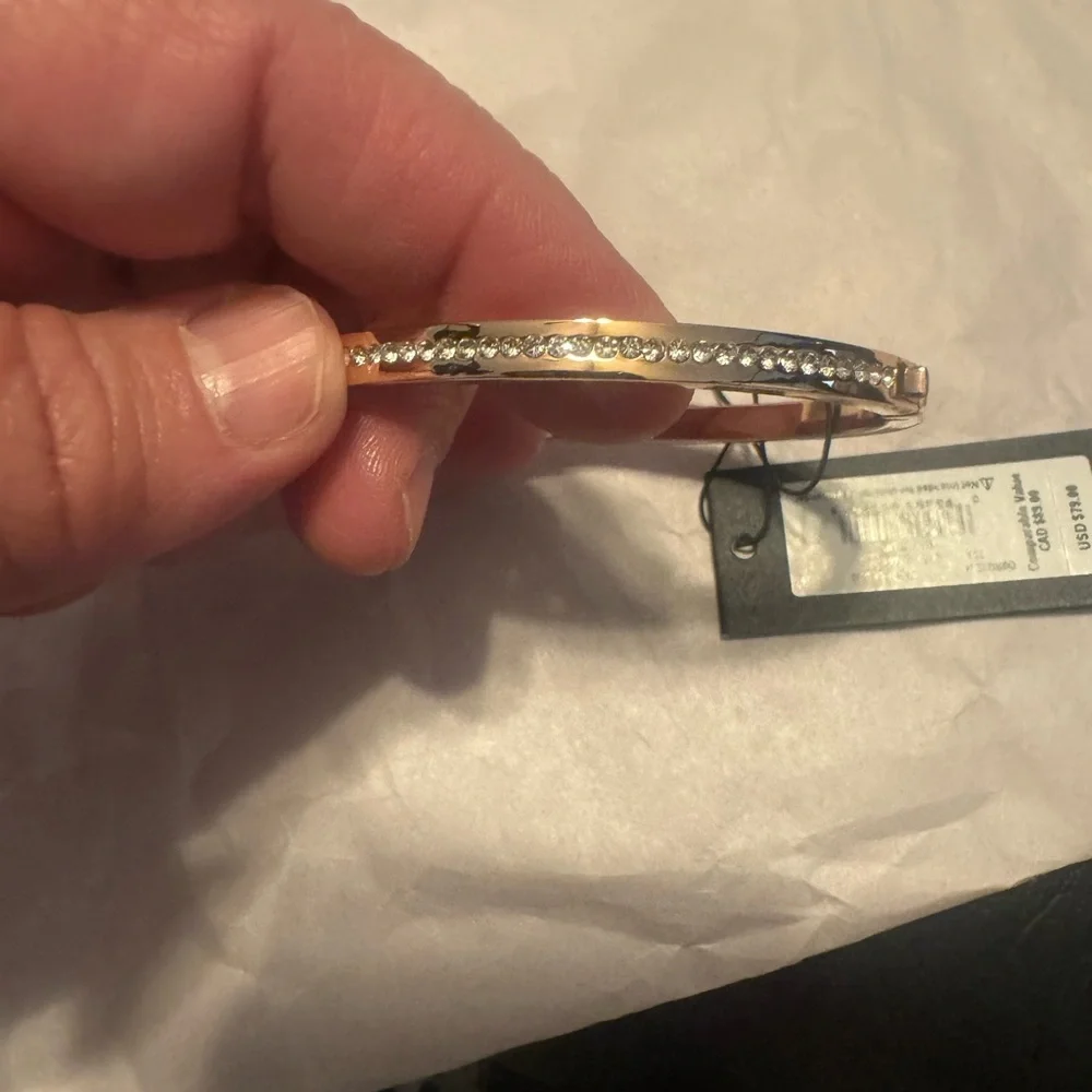 Kate Spade Gold Clasp Bangle Bracelet (smaller wrists) - Picture 8 of 13